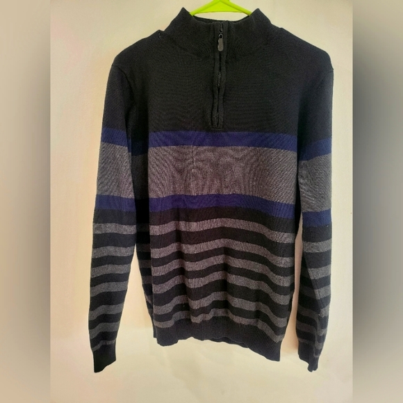 Scott James Other - Escott James V Neck Long Sleeve shirt